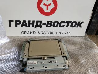 Монитор Nissan Elgrand 2010
