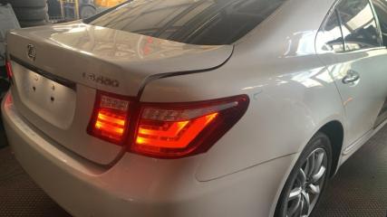 Крышка багажника Lexus LS460 2006
