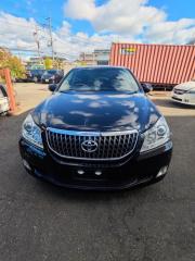 Nose cut Toyota Crown Majesta 2012