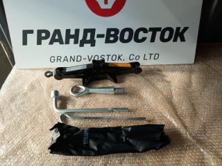 Домкрат Mitsubishi Galant Fortis 2009