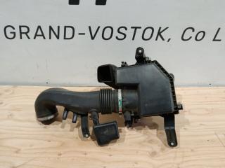 Корпус воздушного фильтра Toyota Crown Majesta 2012