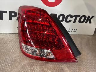Стоп-сигнал левый Toyota Crown Majesta 2005