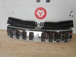 Решетка радиатора Mitsubishi Delica D:5