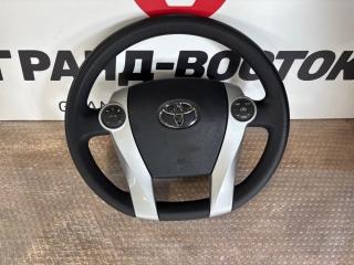Руль Toyota Prius 2009