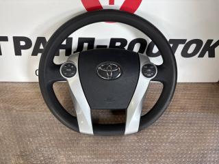Руль Toyota Prius 2009