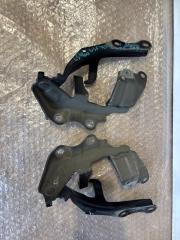 Петля капота LS460 2008 USF40 1UR-FSE