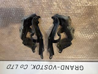 Петля капота LS460 2008 USF40 1UR-FSE