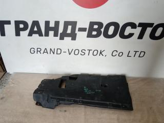 Запчасть защита днища кузова Toyota Prius