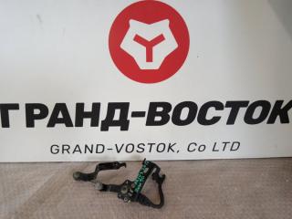 Запчасть датчик высоты дорожного просвета Toyota Prius 2011