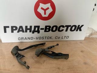 Запчасть петля капота Subaru Impreza 2011