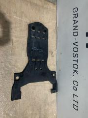 Фото запчасти защита днища кузова Lexus GS350 2007 Б/У запчасть Запчасть защита днища кузова Lexus GS350 2007