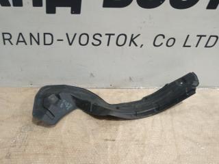 Фото запчасти защита горловины топливного бака Toyota Ipsum 2004 контрактная запчасть Запчасть защита горловины топливного бака Toyota Ipsum 2004