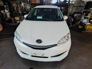 Блок управления airbag Wish 2012 ZGE20 2ZR-FAE
