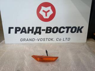 Поворотник передний правый Nissan Skyline 2006