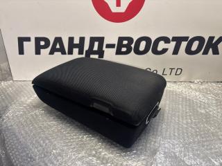 Подлокотник Nissan Gloria 2002