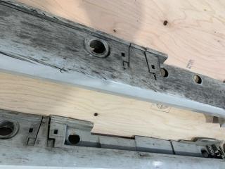 Порог кузова Prius 2018 ZVW50 2ZR-FXE