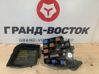 Блок предохранителей Nissan Gloria 2002 Б/У Блок предохранителей Nissan Gloria 2002