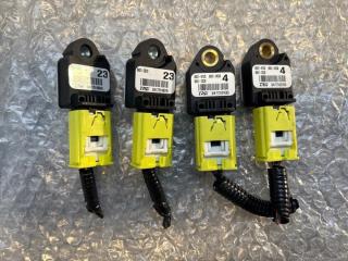 Запчасть датчик airbag задний Lexus IS250 2011