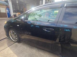 Дверь передняя левая Toyota Wish 2009