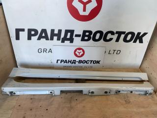 Порог кузова Toyota Prius 2013 Б/У Порог кузова Toyota Prius 2013