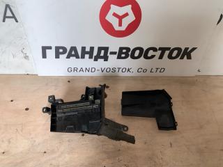 Фото запчасти блок предохранителей Lexus LS600H 2010 Б/У запчасть Запчасть блок предохранителей Lexus LS600H 2010