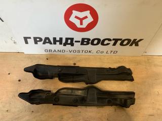 Запчасть пыльник крыла Toyota Prius 2009