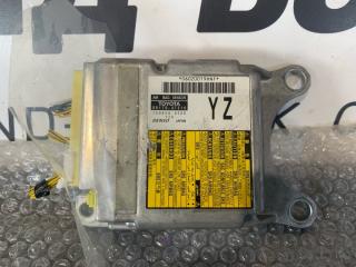 Блок управления airbag Toyota Prius 2013 Б/У Блок управления airbag Toyota Prius 2013