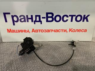 Фото запчасти замок лючка бензобака Lexus LS600H 2010 Б/У запчасть Запчасть замок лючка бензобака Lexus LS600H 2010