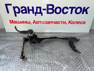 Датчик высоты дорожного просвета передний правый Lexus LS600H 2010 Б/У Датчик высоты дорожного просвета передний правый Lexus LS600H 2010