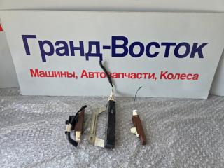 Фото запчасти блок управления антенной Lexus GS450H 2011 контрактная запчасть Запчасть блок управления антенной Lexus GS450H 2011
