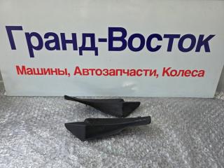 Запчасть уголок жабо Mazda Axela 2016
