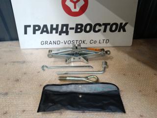 Запчасть домкрат Nissan Teana 2008