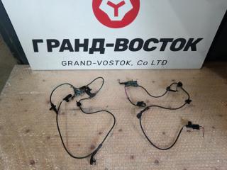 Запчасть датчик abs Toyota Vitz 2014