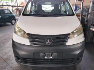 Запчасть nose cut Mitsubishi Delica 2015