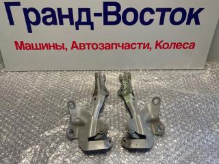 Петля капота Mazda Axela 2006 контрактная Петля капота Mazda Axela 2006