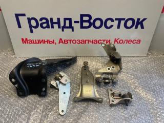 Ролик раздвижной двери левый Mitsubishi Delica D:5 2011