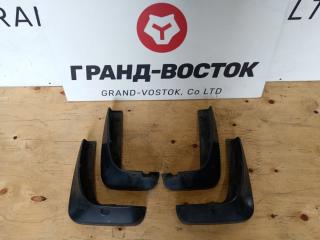 Брызговик Subaru Outback 2007
