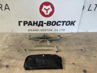 Запчасть домкрат Nissan Cedric
