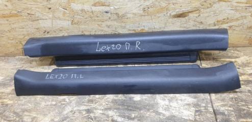 Запчасть накладка порога салонная Lexus IS 2008