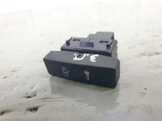 Запчасть кнопка центрального замка задняя правая VW Touareg 2004