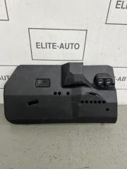 Запчасть часть торпедо правый Porsche Cayenne 2004