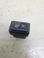 Запчасть кнопка подогрева сидений левая Porsche Cayenne 2004