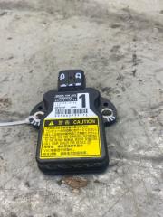 Запчасть датчик ускорения Lexus IS 2008