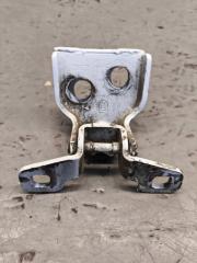 Запчасть петля двери задняя правая Renault Logan 2019