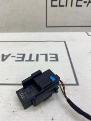 Запчасть реле Audi A1 2012