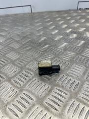 Запчасть датчик удара Mercedes GL 2008