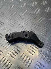Фото запчасти кронштейн Jeep Grand Cherokee 2012 Б/У запчасть Запчасть кронштейн Jeep Grand Cherokee 2012
