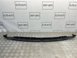 Запчасть кронштейн бампера задний VW Touareg 2009