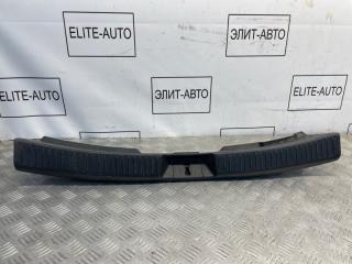 Накладка замка багажника MAzda Cx-7 2006