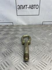 Крюк буксировачный MAzda Cx-7 2006 Б/У Крюк буксировачный MAzda Cx-7 2006